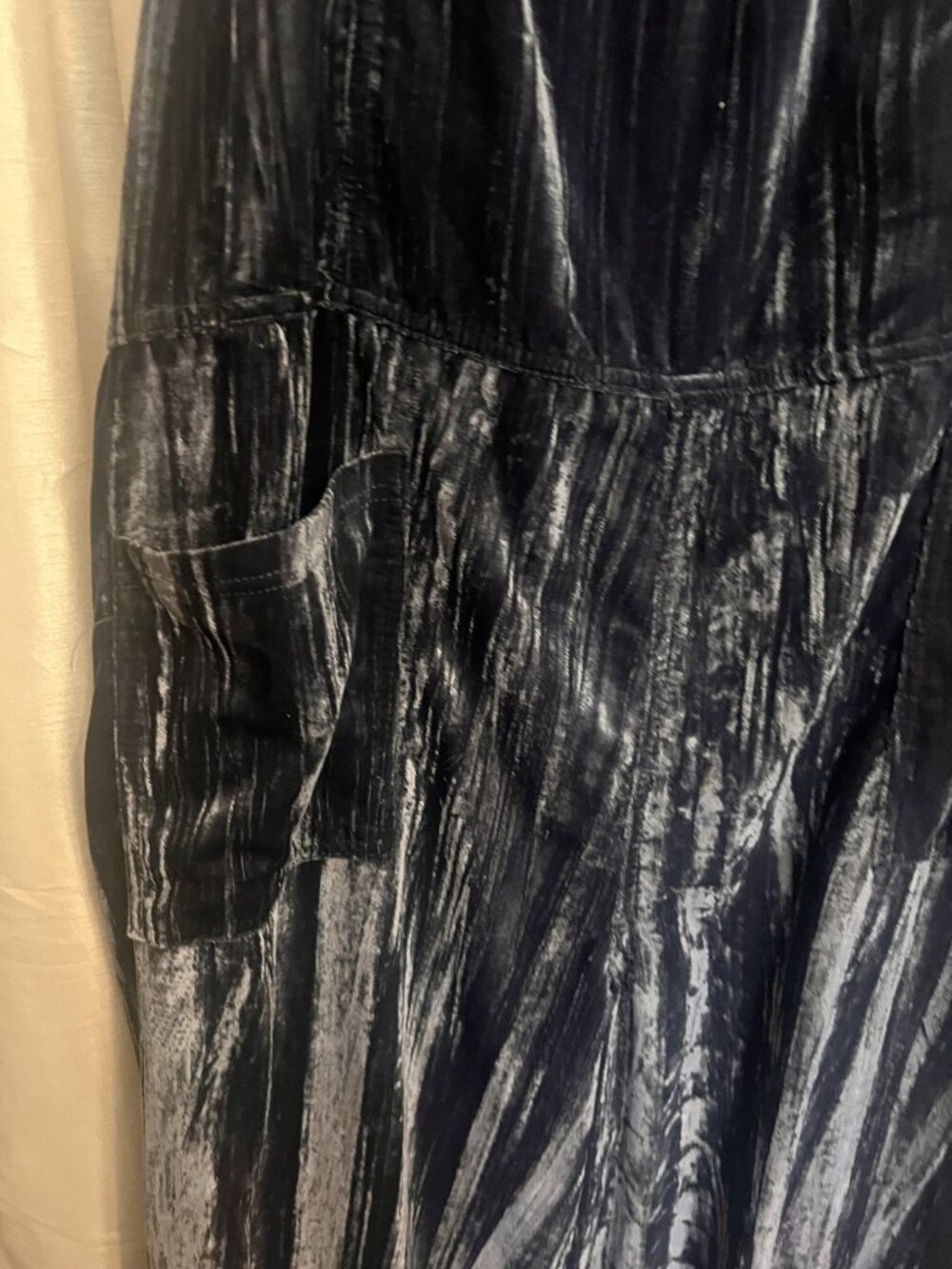 Natural Life Dakota Tie Crush Velvet Overalls Charcoal Gray Size XL    Bb - Picture 4 of 9